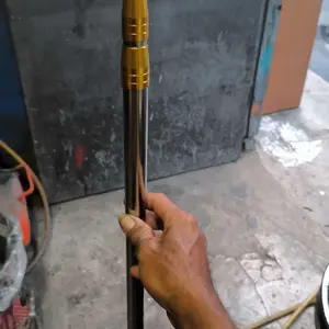 DECKER Gergaji Pohon Tiang High Reach 3-9M | Alat Pemangkas Ranting Teleskopik Anti Karat | Mata Gergaji 3 Sisi Tajam & Desain Ergonomis | Serbaguna untuk Kebun & Taman