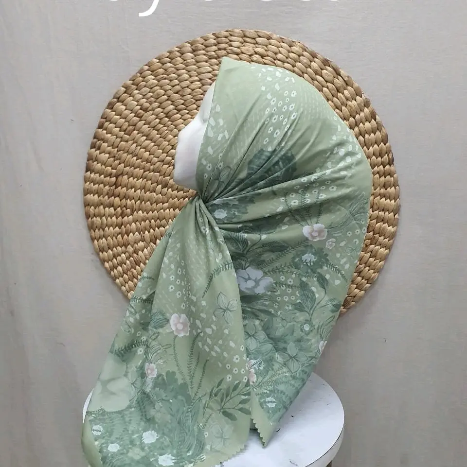 Hijab Segiempat Voal Premium Best Seller Motif Ijo Sage - Nyaman, Lembut Muslim Square Kerudung