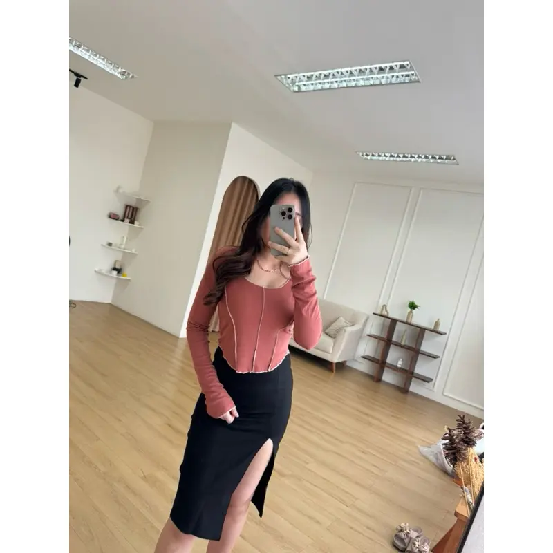 GIO LIST LONG SLEEVE TOP | Atasan Wanita Lengan Panjang Lis Bahan Kaos Melar Oversize Nyaman Basic Putih Baju 0