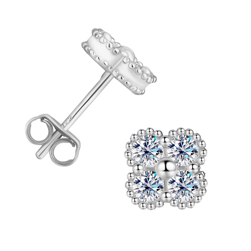 Product Introduction of 【lucky clover】s925 Silver Moissanite stud earrings Four leaf clover temperament superior sense stud earrings 2