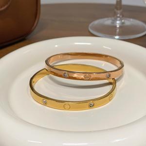 Gelang Tangan Mewah, SUNQ, Mampu Milik, Bangle Aksen Berlian, Fesyen dan Minimalis women aksesoris jewelry