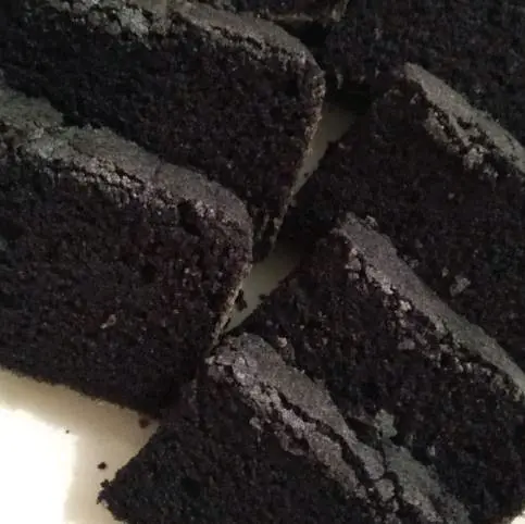 lapis legis ketan hitam spesial basah UK.16CM X 16CM ADIKA CAKE 100% HALLAL 2