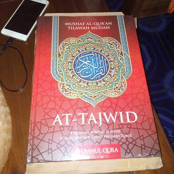 Product Review of [JUMBO] Al Quran At Tajwid A4 (JUMBO) versi Terbaru from i**i 0