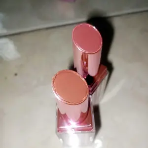 HANASUI Next Level Butter Balm Tint - Color Butter Balm Tinted Lip Balm Melembabkan & Mencerahkan Bibir Lightweight & Cover Bibir Gelap Beauty Hyper Gloss Lip Balm