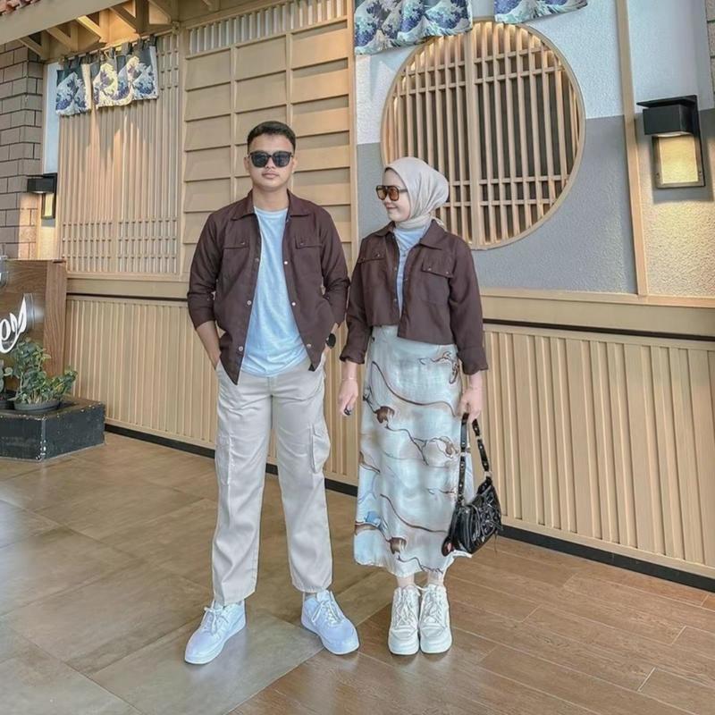 Product Introduction of Set Couple Pasangan Dapat 2 PCS Semi Parka Korean Style 4