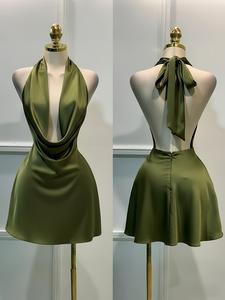 Vestido corto de satín para mujer con cuello halter, espalda descubierta y cintura ajustable con lazo, falda ajustada, vestido elegante sin mangas para fiesta en verano