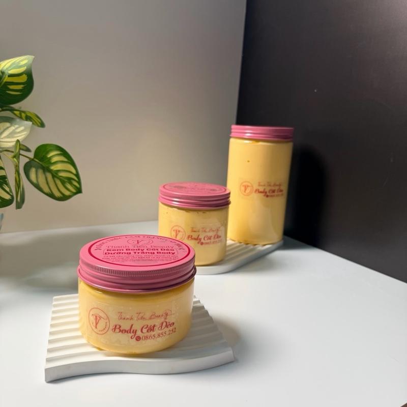  300G  Kem Body Cốt Dẻo  Không tẩy  - Chuẩn công thức phôi xưa Tươm dầu vàng Khử da vàng da mỏng da yếu collagen Vitamin E Women 