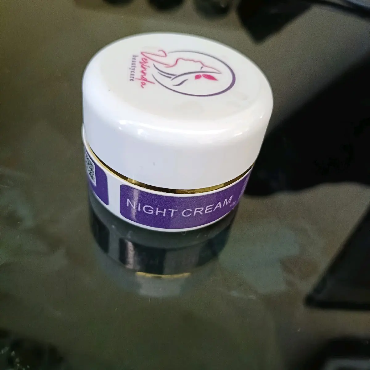 cream malam glowing/2 minggu cerah  super glow Mencerahkan Wajah