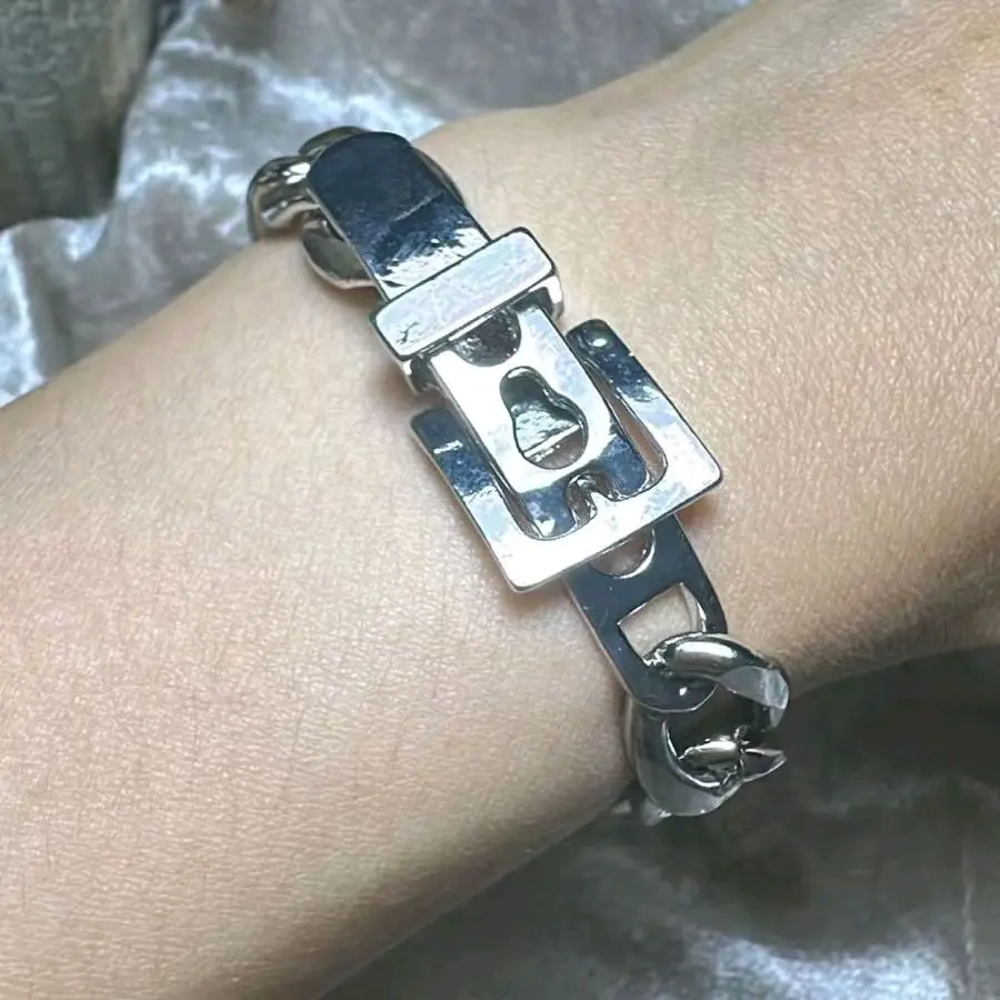 Eta 008 Gelang Rantai warna silver ukuran bisa request Aksesoris Fashion