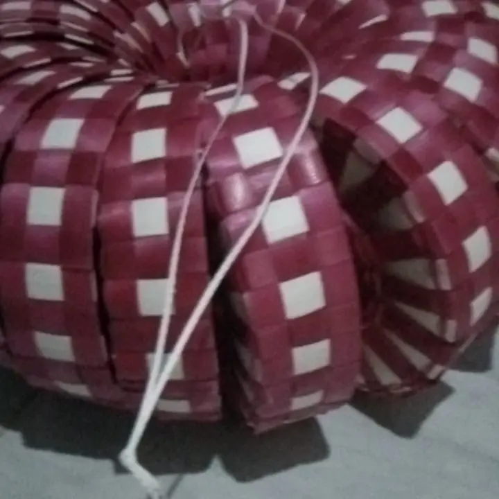 Tamas sodan embos bulat ukuran 18cm isi 20pcs 4
