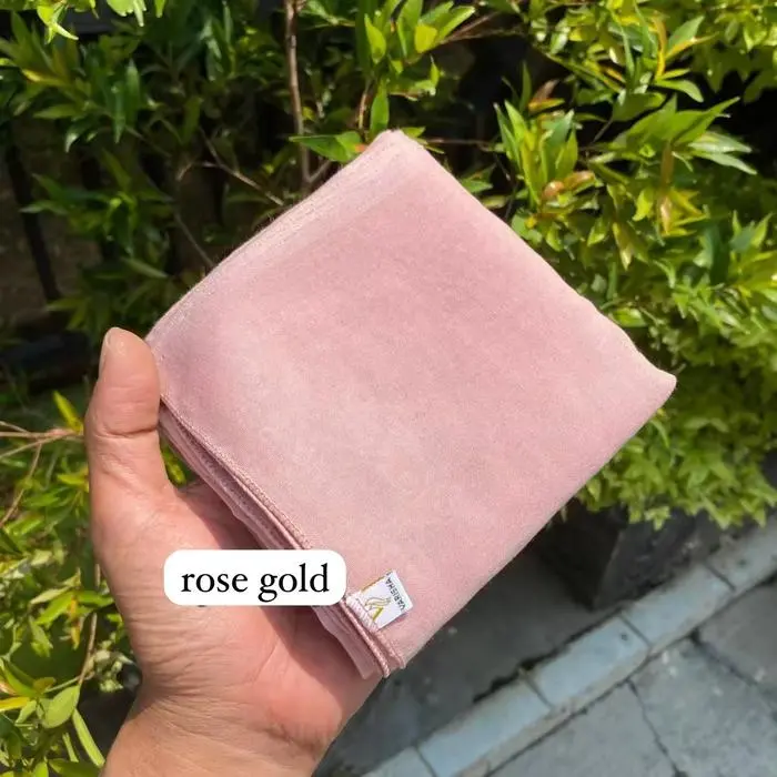 ROSE GOLD