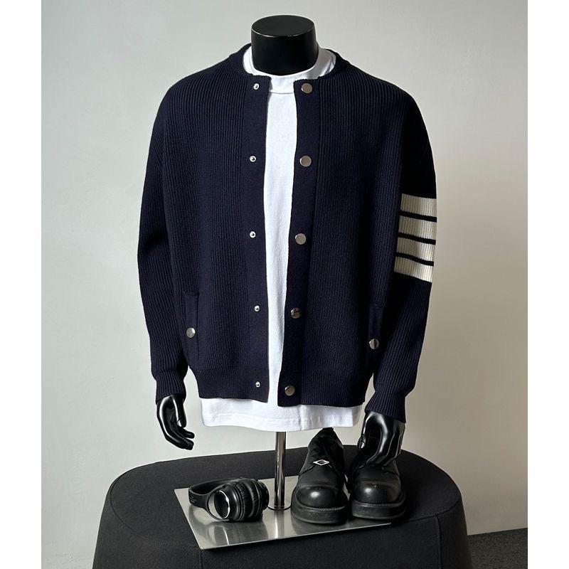 Áo khoác nam nữ thu đông hot trend 2023 cadigan 3 sọc énwea Menswear Tặng một bao lì xì khi mua 2 sản phẩm bất kì whose