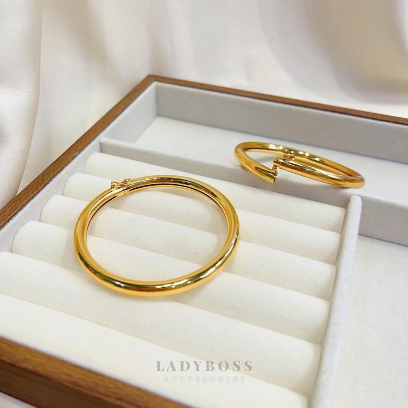  Vòng Tay 5 Li Tròn Trơn Có Khóa Và Nhẫn Trơn Nhiều Size Chất Liệu Đồng Mạ Vàng 24 Bền Màu Lady Boss Accessories 