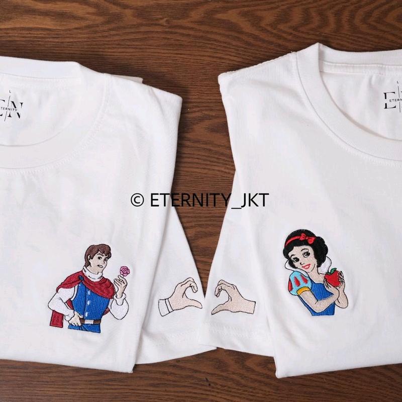 kaos couple Snow white & Prince cotton combed 20s premium[free sticker&readystock] 0