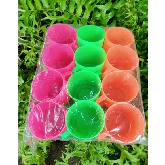 12 Pcs Cangkir Plastik Kecil Warna Hijau Orange dan Pink Diameter 6cm Tinggi 6cm Souvenir - Kitchenware 1