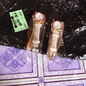 TJ Jam Tangan Wanita Quartz Strap PU Analog Casual Gaya Retro Persegi Watch Fashion Body Belimbing RM041