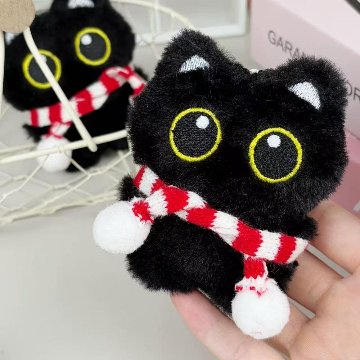 Gantungan Kunci Kucing Hitam Bunyi Jay Enhypen 1Buah Bahan Mewah dengan Lonceng Syal, Warna Asli/Bel Kuning/Syal Merah/Syal Hitam, Boneka Lembut Aksesoris Tas Ransel Hadiah Anak Perempuan Remaja