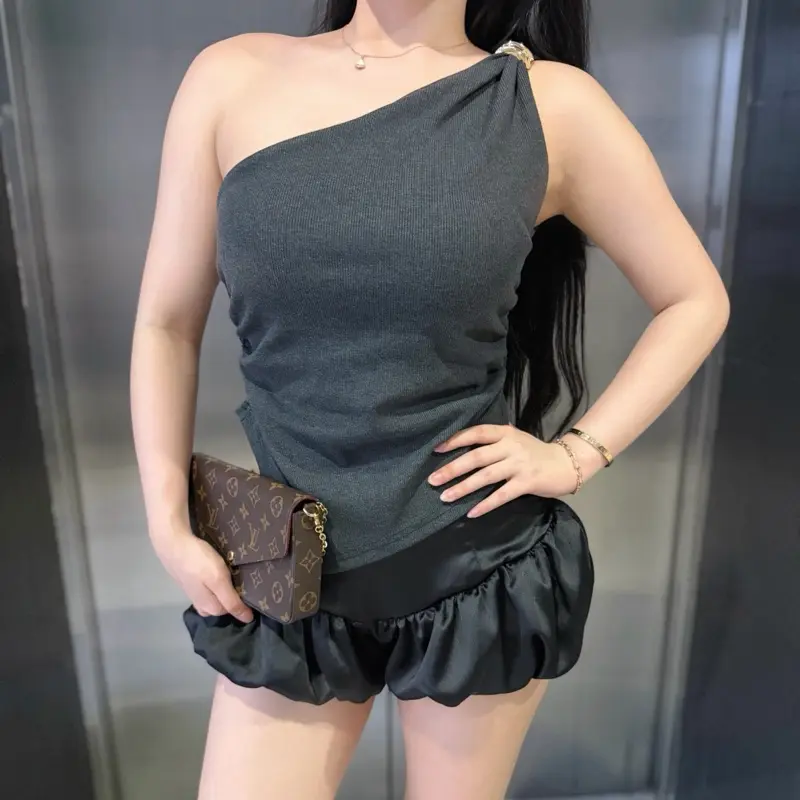 Luxia Bross Atasan Wanita One Shoulder Bahan Lembut Baju Crop Stylish variasi 16