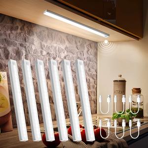 6個セット マグネット式キャビネット下用LEDライト、充電式、人感センサー搭載、キッチン・寝室・クローゼット・シンク周りに最適 - リチウムポリマー電池搭載のモダンダウンライティング、キャビネット下照明|モダンなアンダーライティング|充電式バッテリー、LE