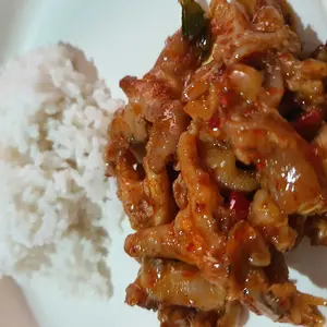 Dakbal Ceker Tanpa Tulang Bumbu Chili Oil Pedas Nampol