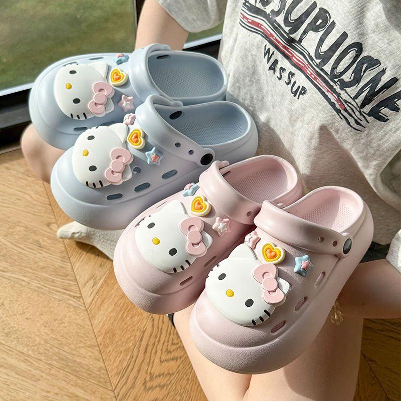 Mở Bán Lùi Size FORM To Dép Sục Nữ Bằng Eva Nhẹ Có Quai sau 5Cm Và 7cm Phối Kèm 8 Charm Kity Siêu Dễ Thương Mẫu Mới Hàng Sẵn