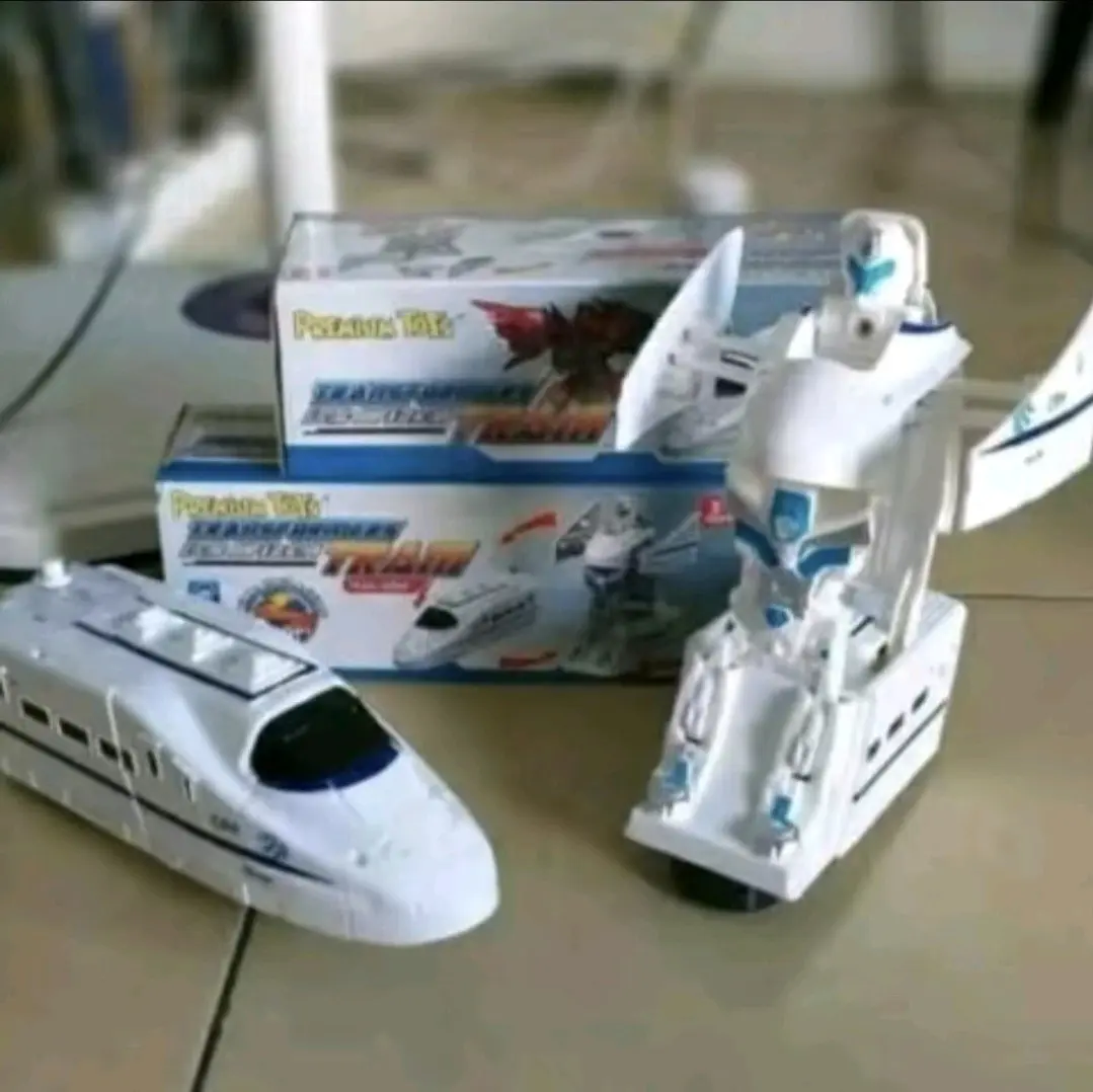 MAINAN ANAK ROBOT KERETA CEPAT TRAIN WARRIOR MUSIK DAN LAMPU