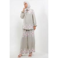 Gambar Cardinal Tunik Loose Fit Wanita D0069A06G - Green, L dari Cardinal Brand Kab. Bandung 4 Tokopedia