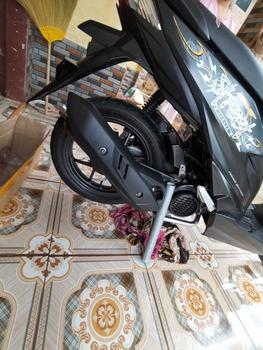 Product Review of Knalpot Standar Racing Original GOLD EXHAUST Full Aksesoris Tameng Air Blade Gen 2 Bass Adem untuk Motor Vario, Beat, Nmax, Aerox, PCX Motorcycle Motorcycle shijiro Kamera from 𝕽**️ 2