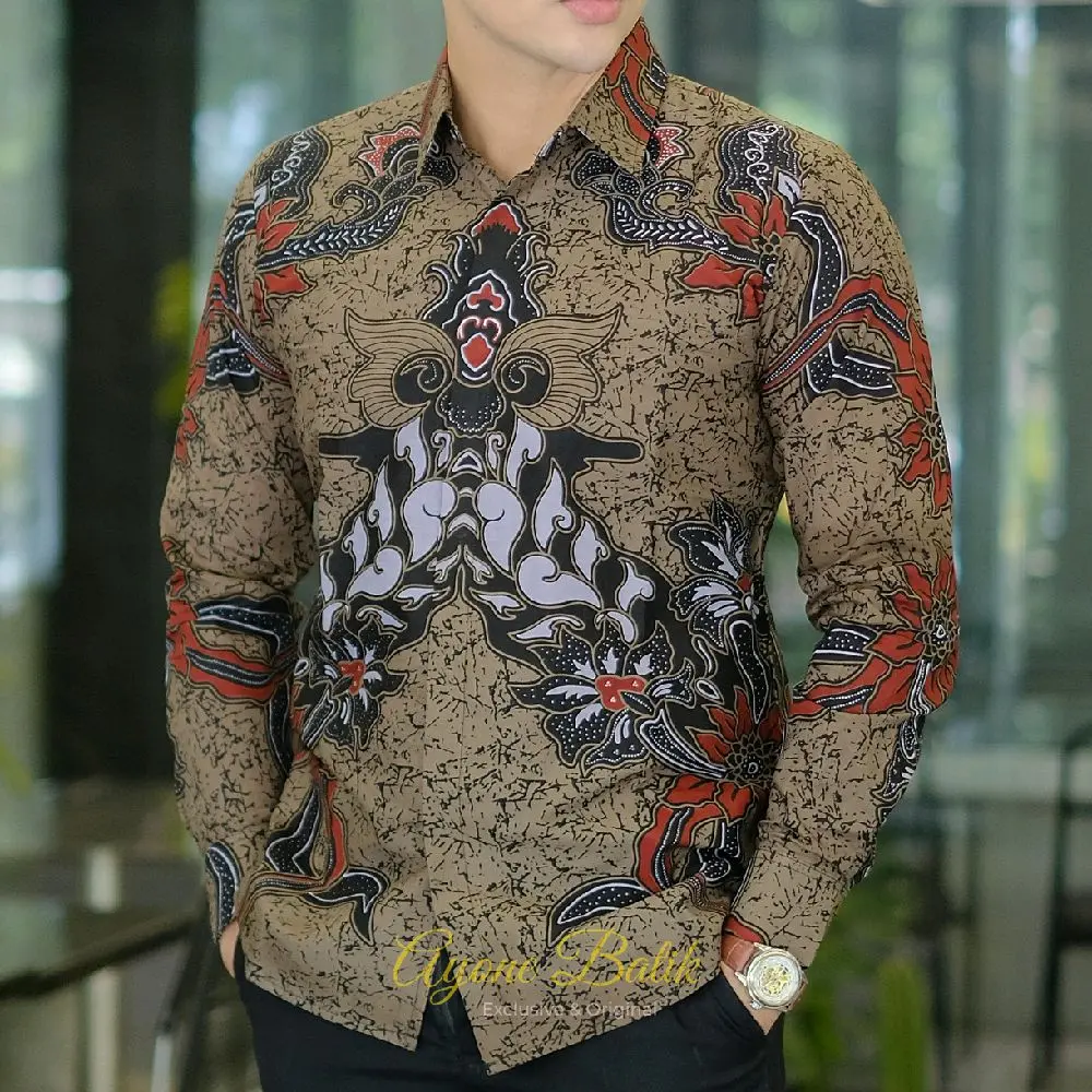 Kemeja Batik Pria Warna Coklat By AyoneBatik Kemeja Batik Lengan Panjang  Pendek Motif ARGANI COKLAT Baju Batik Pria Terbaru Lapis Furing Hem Batik  Cowok Kekinian Baju Batik Pesta Pria Mewah - Shop |