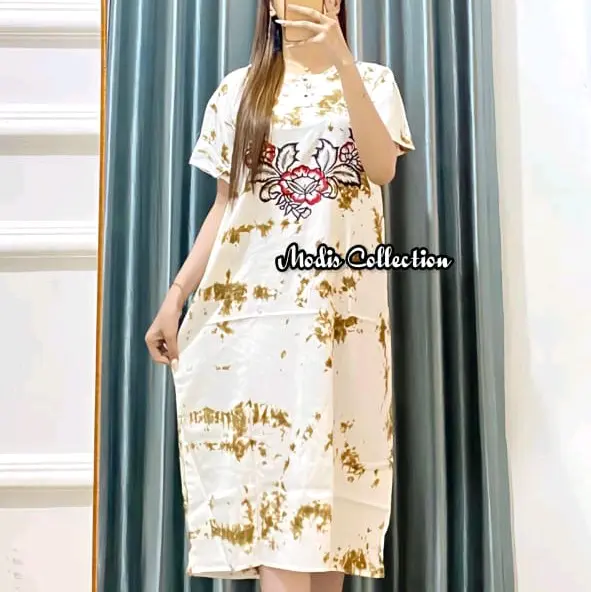 Daster Wanita Dewasa Barong Motif Bunga Busui Friendly Baju Tidur Remaja Lengan Pendek Dada Kancing Depan Model Kerah Leher Bulat U Neck Panjang Dress dibawah Lutut Bahan Rayon Premium Super Tebal Adem Halus Nyaman Kombinasi Warna Warni Kekinian Terbaru 3