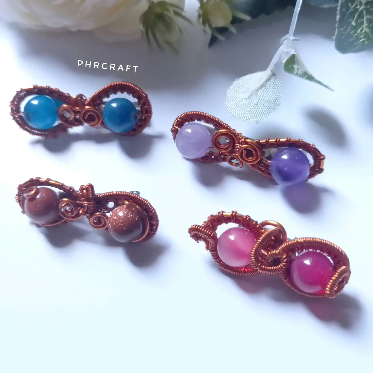 Bros Hijab Wire Dada Warna Warni Bros Hijab Kawat Tembaga Merah Oval