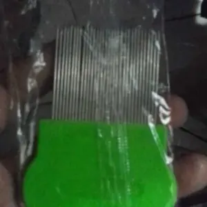 Sisir Kutu Serit Logam Anti Patah untuk Rambut Gatal dan Sakit