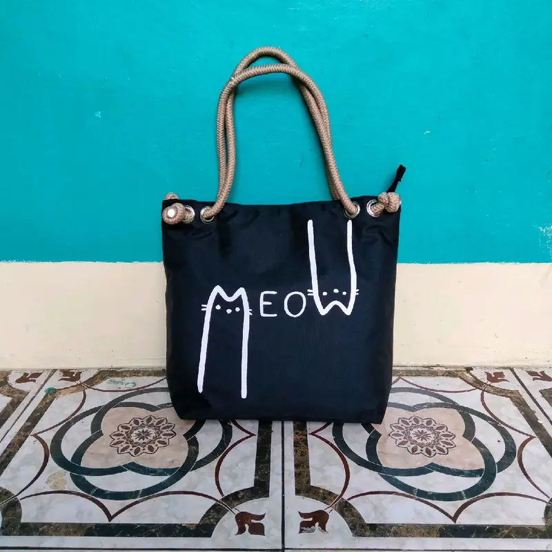 Tas Totebag Wanita Cordura Dengan Tali Sumbu Resleting Furing 1