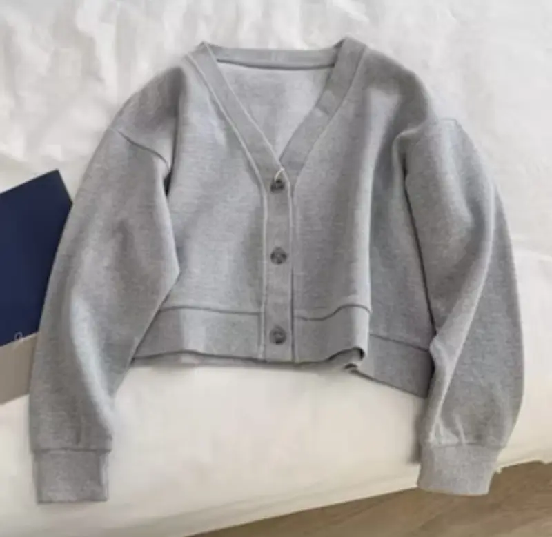 Cardigan Crop Lalisa | K-pop Style Sweater Cropped | Baju Wanita | Bahan Fleece Tebal Dan Lembut 2