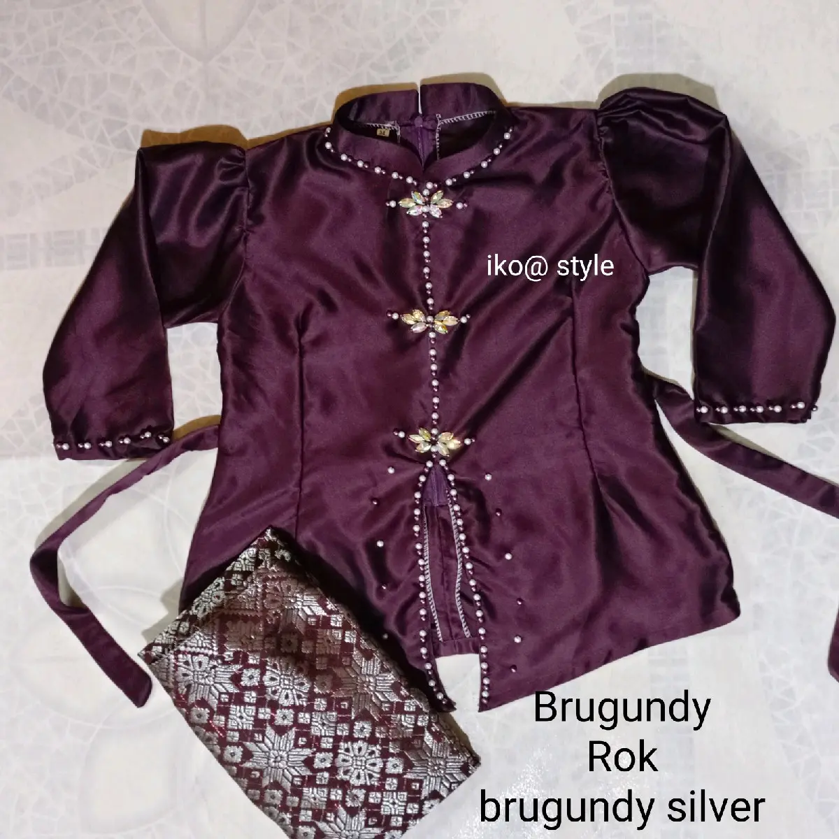 BAJU ANAK ANAK KONDANGAN. BAJU KEBAYA ANAK. BAJU SETELAN ROK SONGKET ANAK.TERBARU!!!