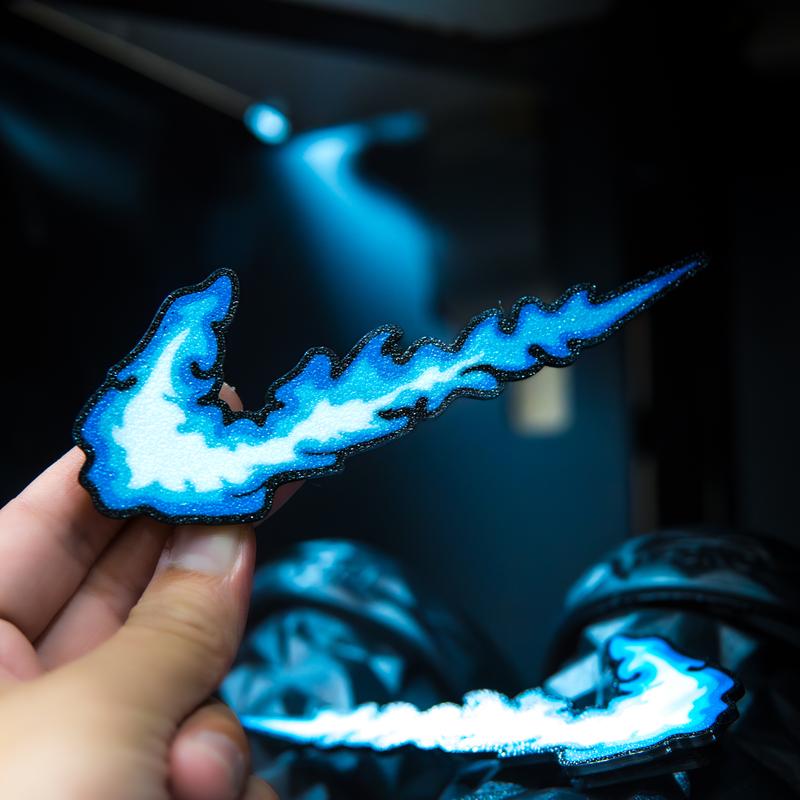   Chỉ có Charm  Charm Gắn Dép Charm Lam Hỏa  1 Cặp Phụ Kiện Cài Dép Ngọn Lửa Xanh Màu Xanh Dương Sang Trọng 