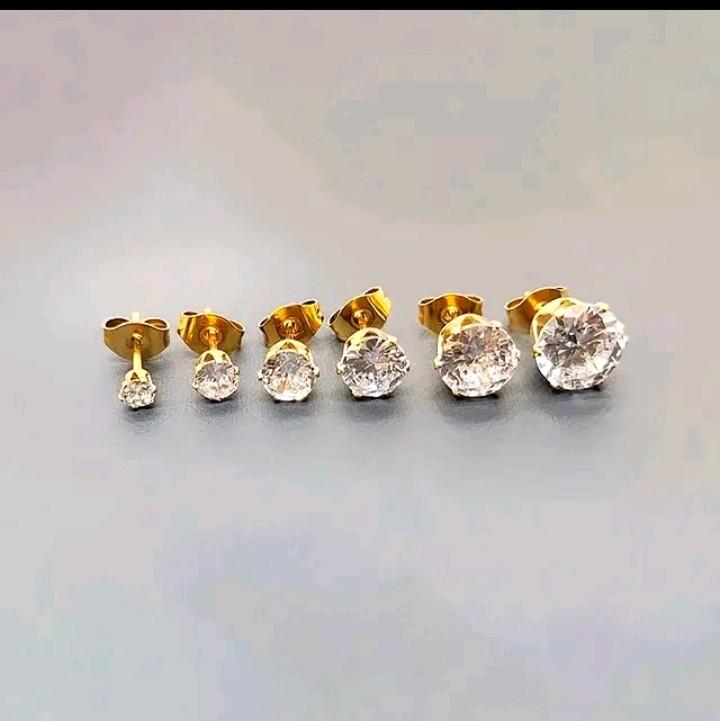(1Pasang ) Anting Titanium Permata Pria Dan Wanita Anti Karat //Anting stud//Tindik Permata 4