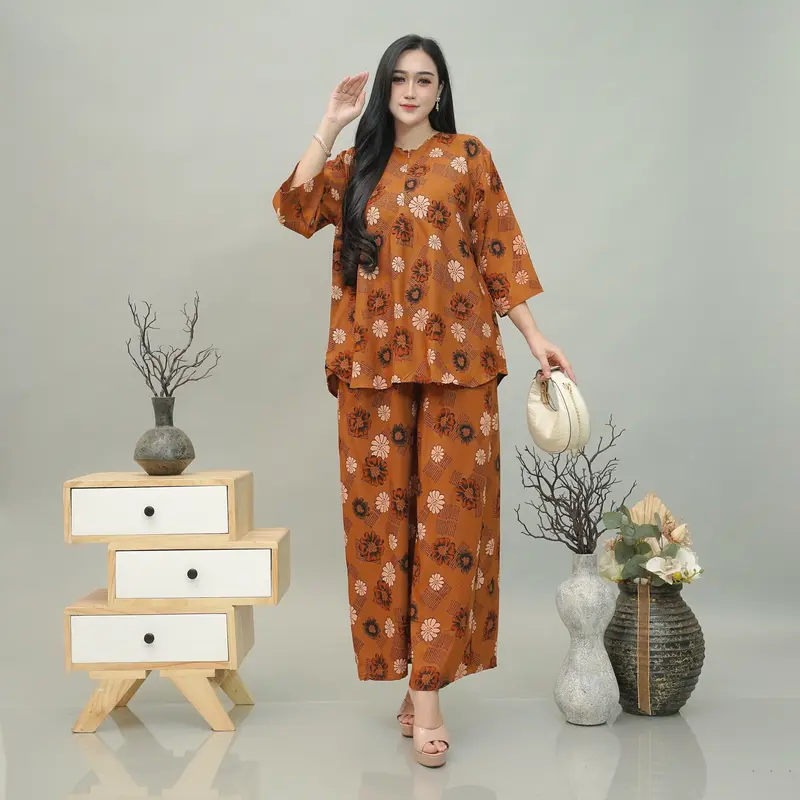 One Set Daily Setelan Rayon Wanita Lengan 3/4 Dewasa Resleting Rayon Premium 4