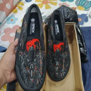 Brick Mansions - Mission Halloween Black Orange Sepatu Sneakers Casual Pria Wanita