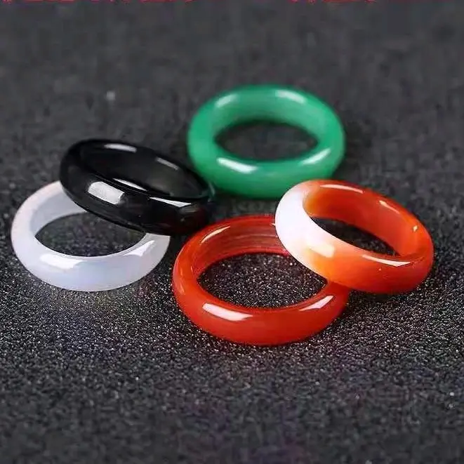 Cincin Giok Asli Pria dan Wanita Model Terapi Kesehatan - Pilihan Warna Hitam, Putih, Merah, dan Hijau