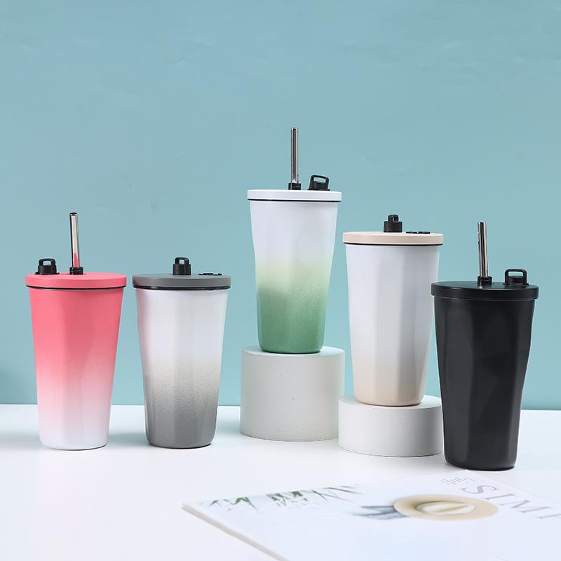 Product Introduction of Amazon's latest outdoor sports water cup insulated cup 304 stainless steel insulated diamond cup gradient portable portable cup large capacity coffee cup with straw 600ml vacuum tumbler 12
