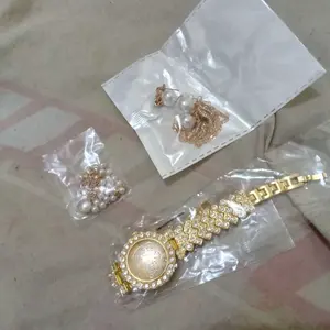 Set Jam Tangan Wanita Dengan Anting Kalung Gelang Cincin Gelang Ceruk Berlian Imitasi Kupu-Kupu Tali Baja