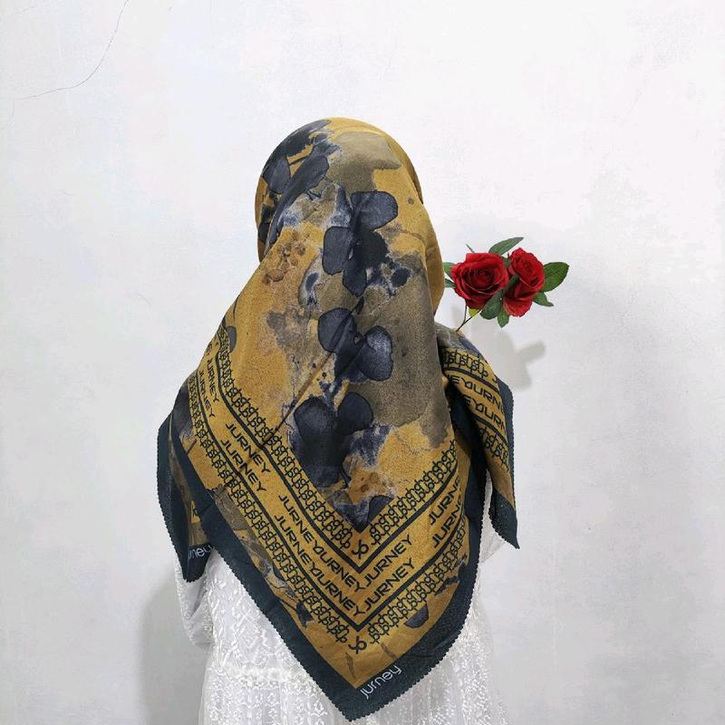 Hijab segi empat voal motif jilbab segiempat sekarang Kerudung Muslim Square Hitam Mewah outfit  kerudung  BERKAHfhasion 3