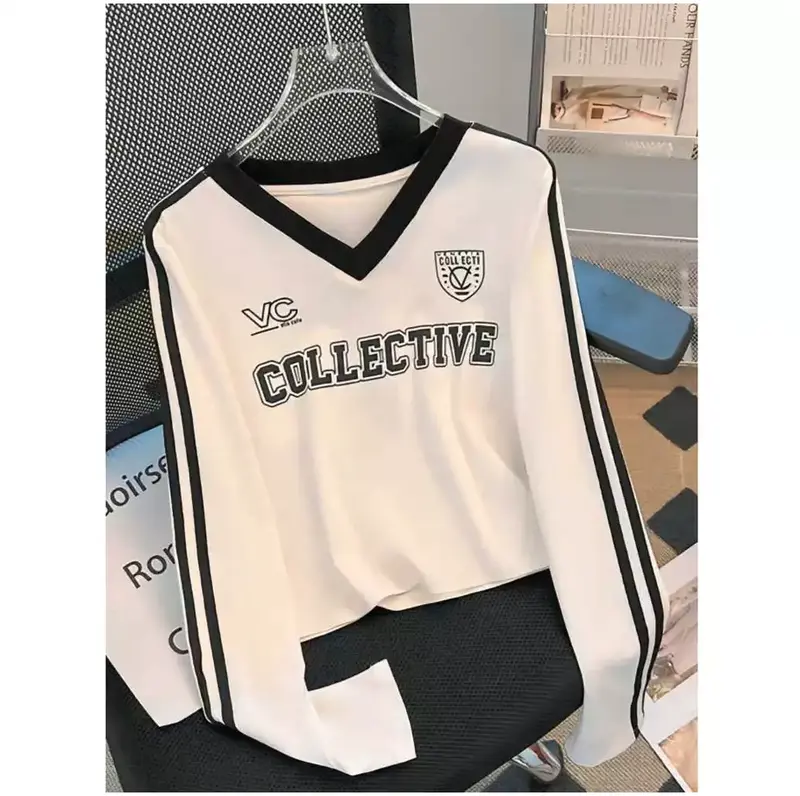 COLLECTIVE KAOS SLIMFIT WANITA KERAH V ATASAN CROP TOP NTR 0