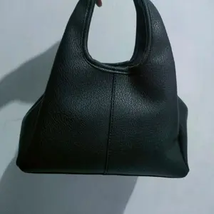 tas tenteng wanita model alana