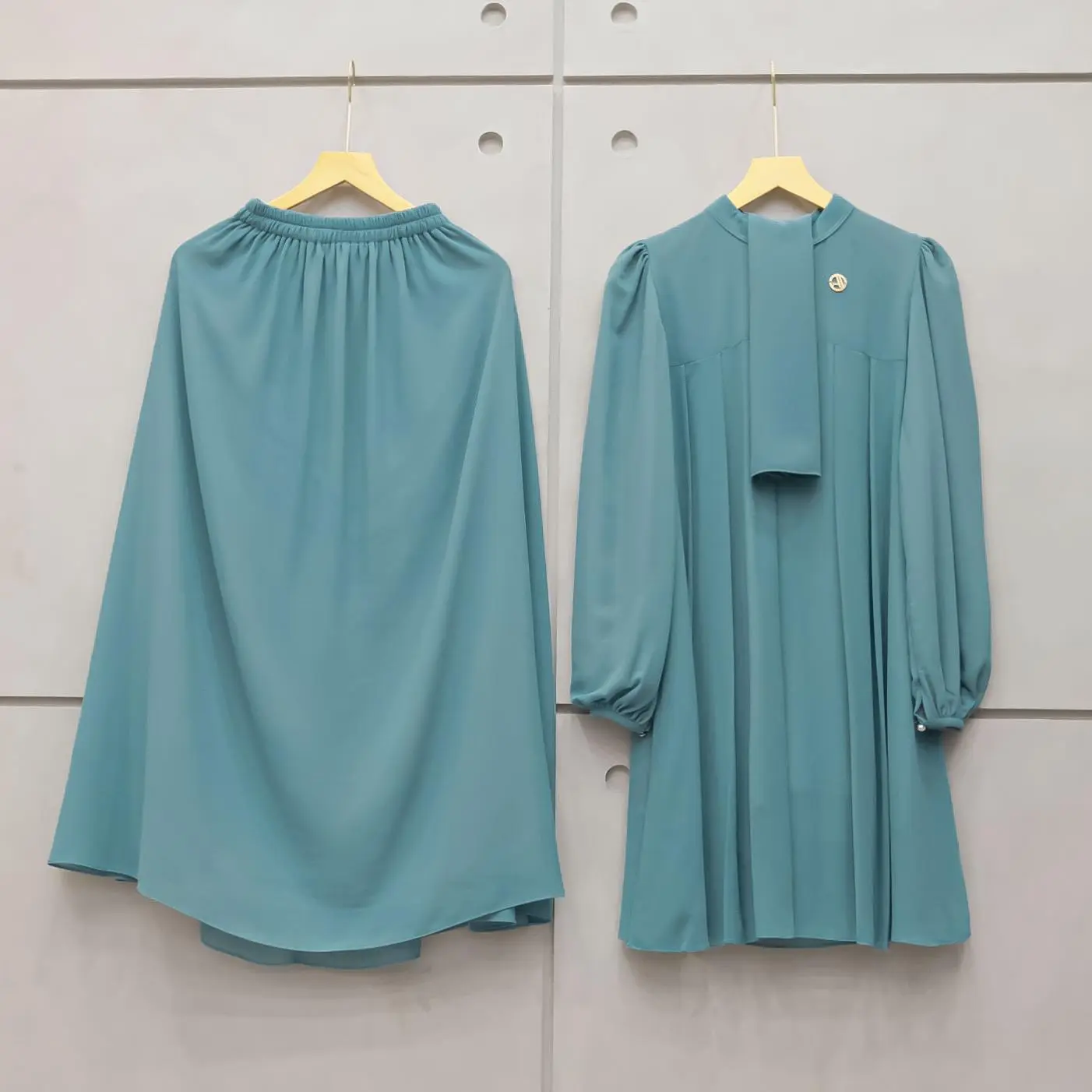 Green Tosca