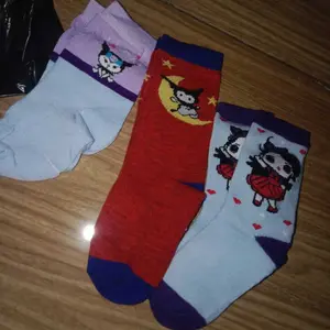 (paket 3 & 6 pasang) kaos kaki labubu dan kuromi kaos kaki anak perempuan motif kuromi dan labubu motif dan warna fashion sd 6–12