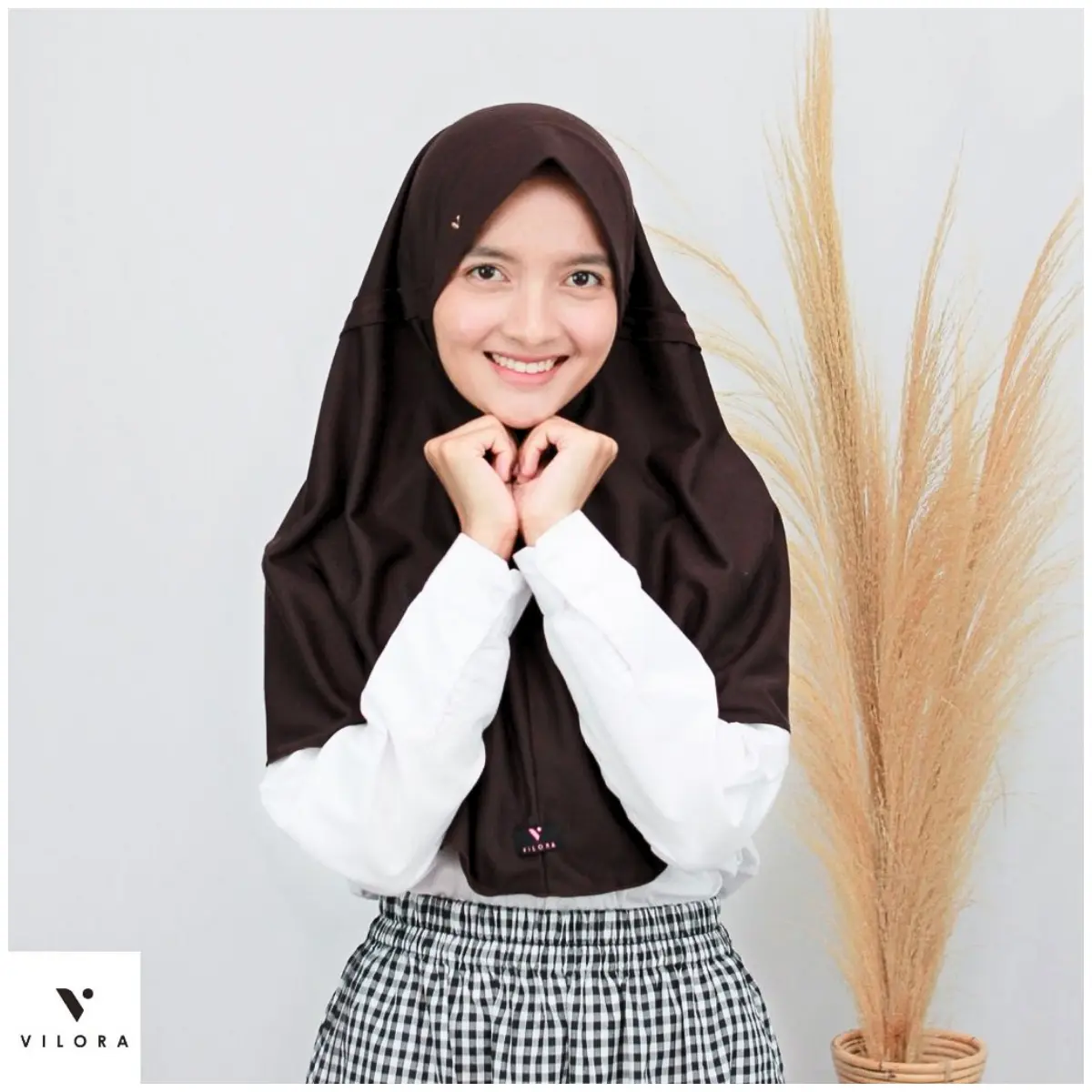 ⛄laksitashop1⛄ 12.12 Flash sale [HIJAB INSTAN ORIGINAL VILORA LOVE COKLAT PRAMUKA] COKLAT KOPI KERUDUNG JILBAB ORIGINAL VILORA SERUT SEKOLAH UKURAN XS, S, M, L, XL, XXL // JILBAB INSTAN SEKOLAH Muslim