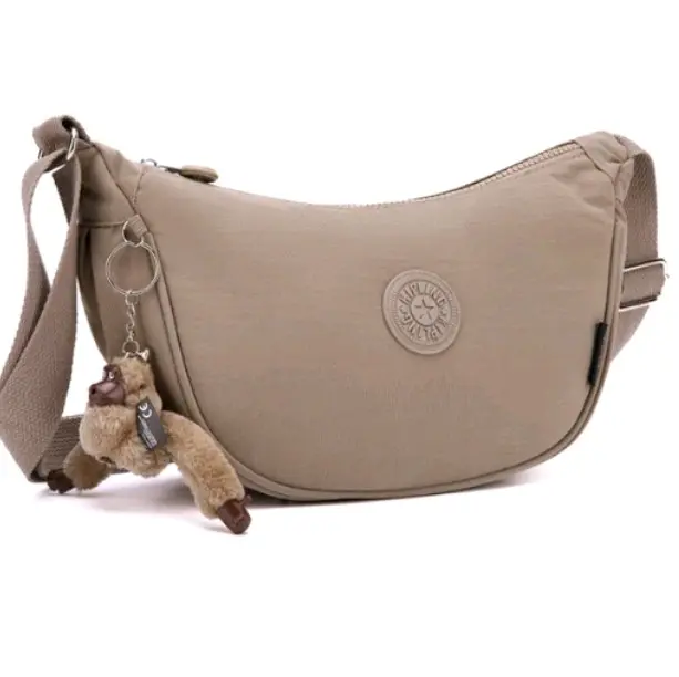 Tas Selempang Wanita / Tas main 0