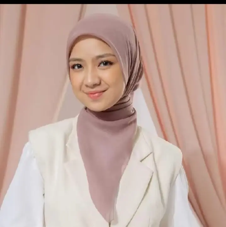 KERUDUNG SEGIEMPAT PARIS PREMIUM jilbab  warna coksu segi empat Voal Wanita Muslim jilbab  paris sekolah bisnis wisteria  hijab persegi ｈｉｔａｍ ｐｕｒｐｌｅ ｂｒｏｗｎ 7